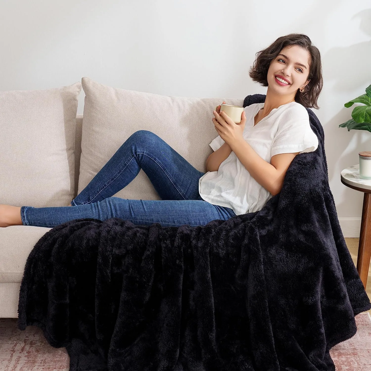 Berkshire Blanket Classic Extra-Fluffy Plush Throw Blanket, Soft Fuzzy Fluffy Long Hair Throw Blanket for Couch Sofa Bed, Black, 50x60 Inches