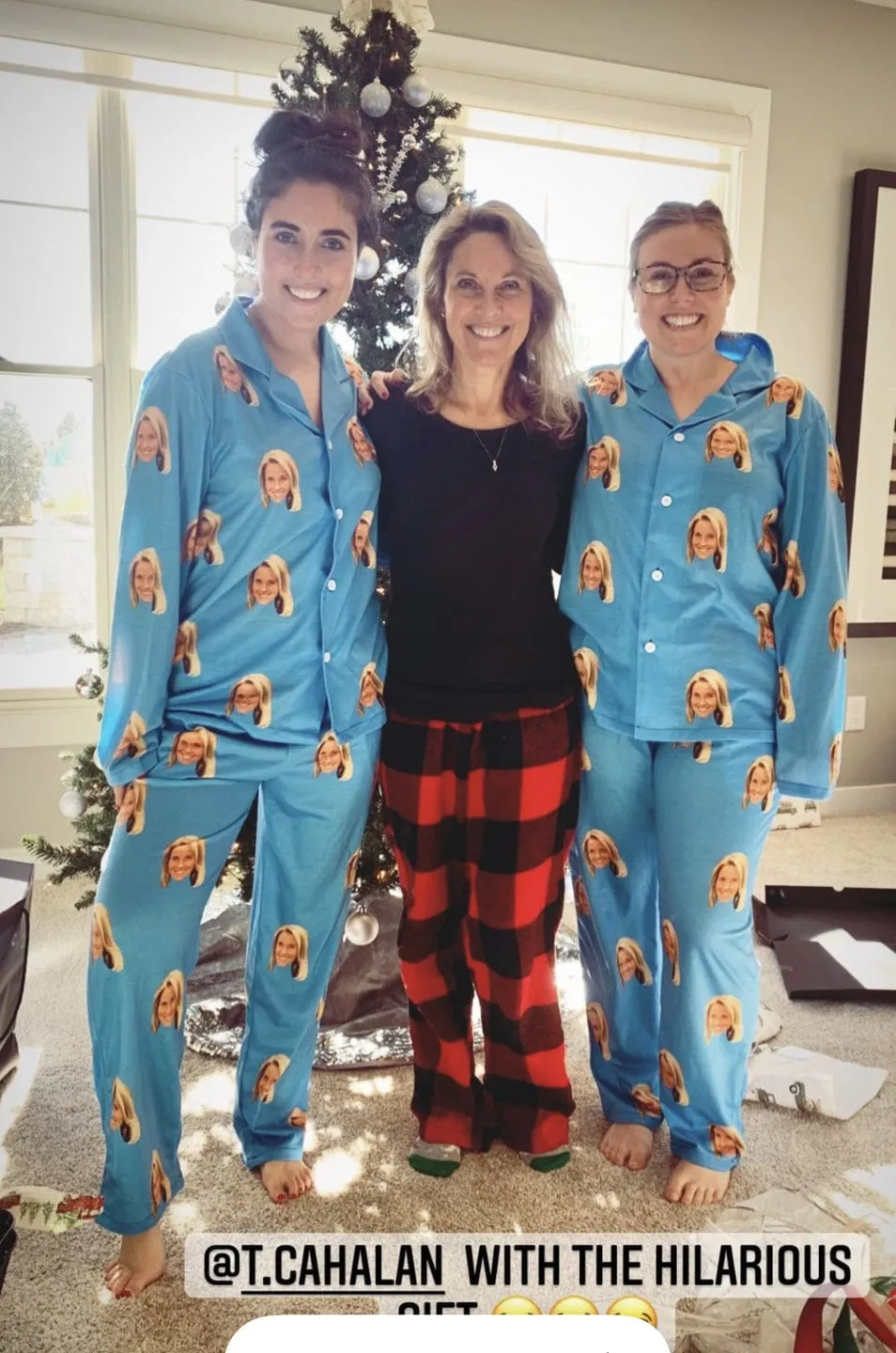 [Up To 4 Faces] Persoanlized Pajamas Custom Photo Funny Sleepwear With Faces On Them Women's Long Pajama Set